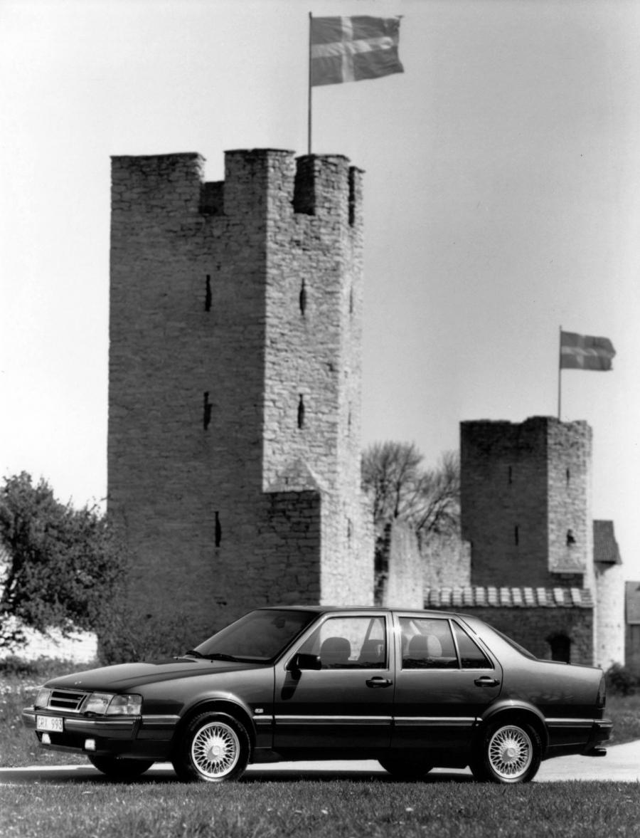  Saab 9000 Griffin 1992 года  (фото 3 из 6)